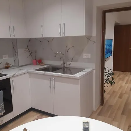 Krista Apartament